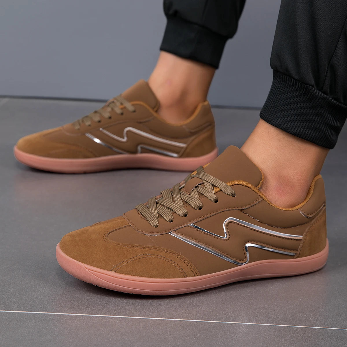 Core Sneaker Barefoot